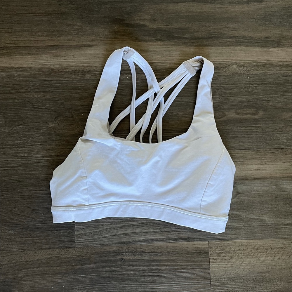 Lululemon sports bra